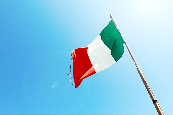 Italia: produzione 2016 a 23 milioni di tonnellate – Le fermate corte di dicembre aiutano l’output nazionale. Verso l’alto del 19,8% sull’ultimo mese del 2015